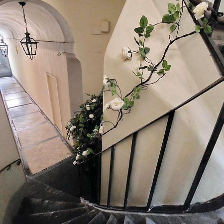 Appartamento "Spagna Spanish Steps" By Flatinโรม ภายนอก รูปภาพ